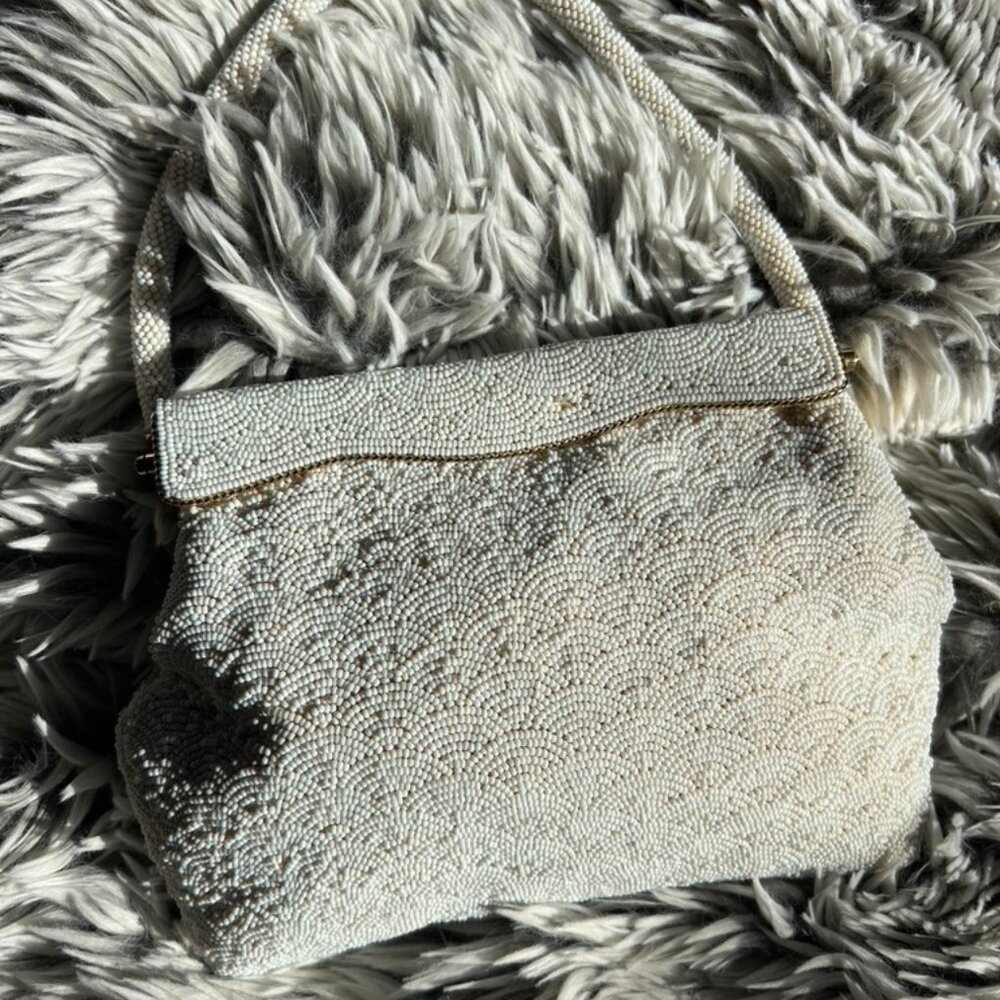 VINTAGE 1960's White Beaded Evening Bag - Excellent Condition